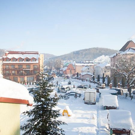 Smerichka Hotel Поляна Екстериор снимка