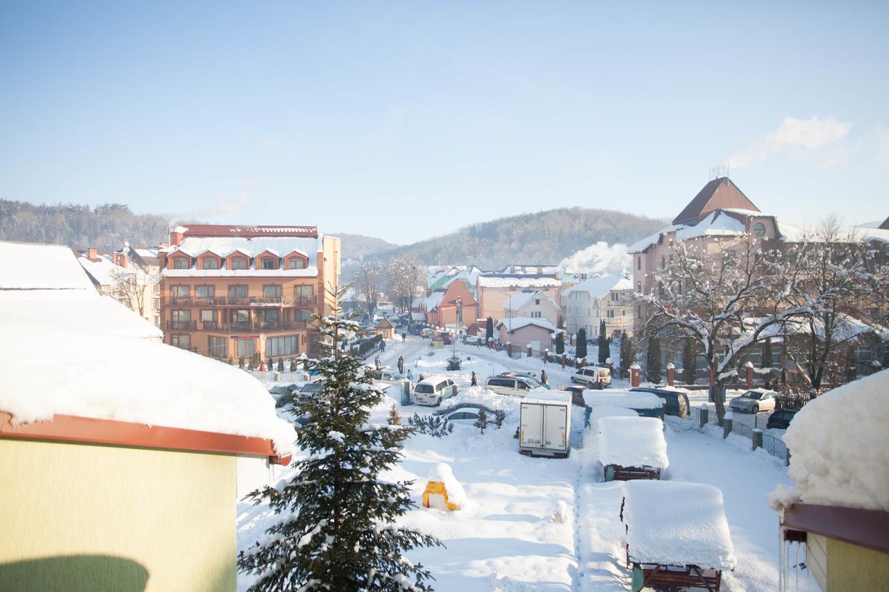 Smerichka Hotel Поляна Екстериор снимка