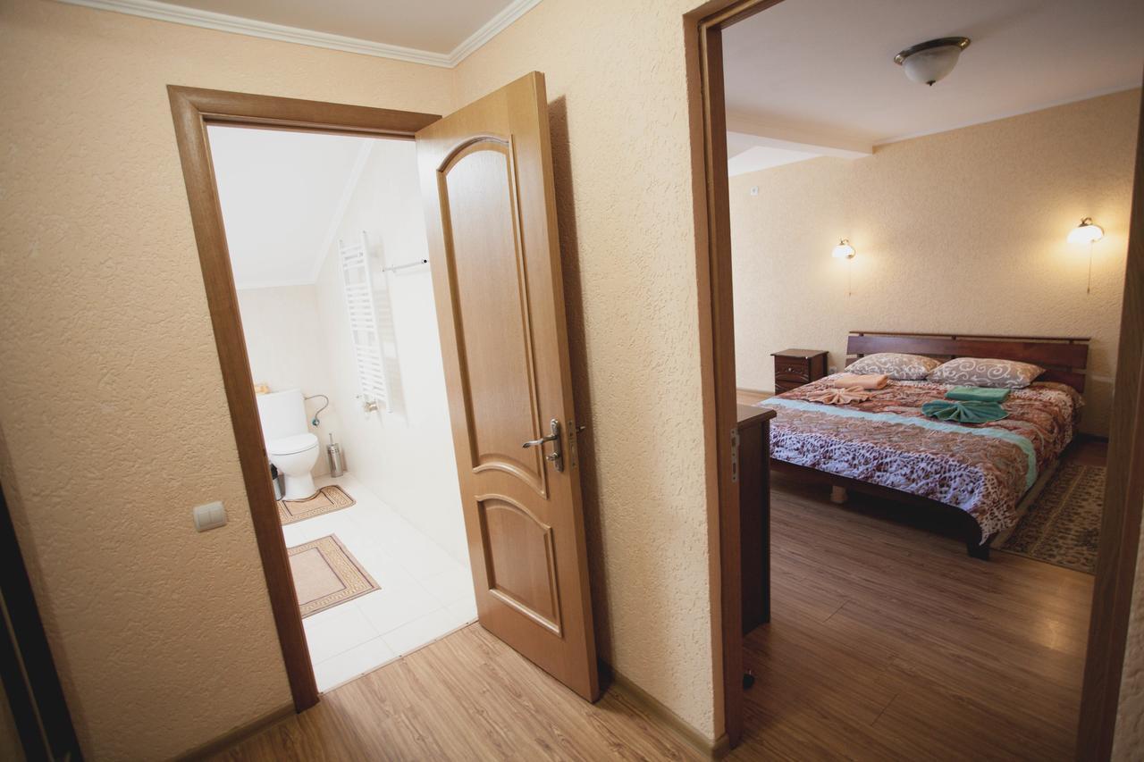 Smerichka Hotel Поляна Екстериор снимка