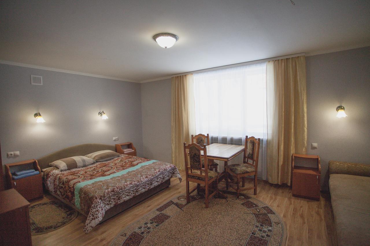 Smerichka Hotel Поляна Екстериор снимка
