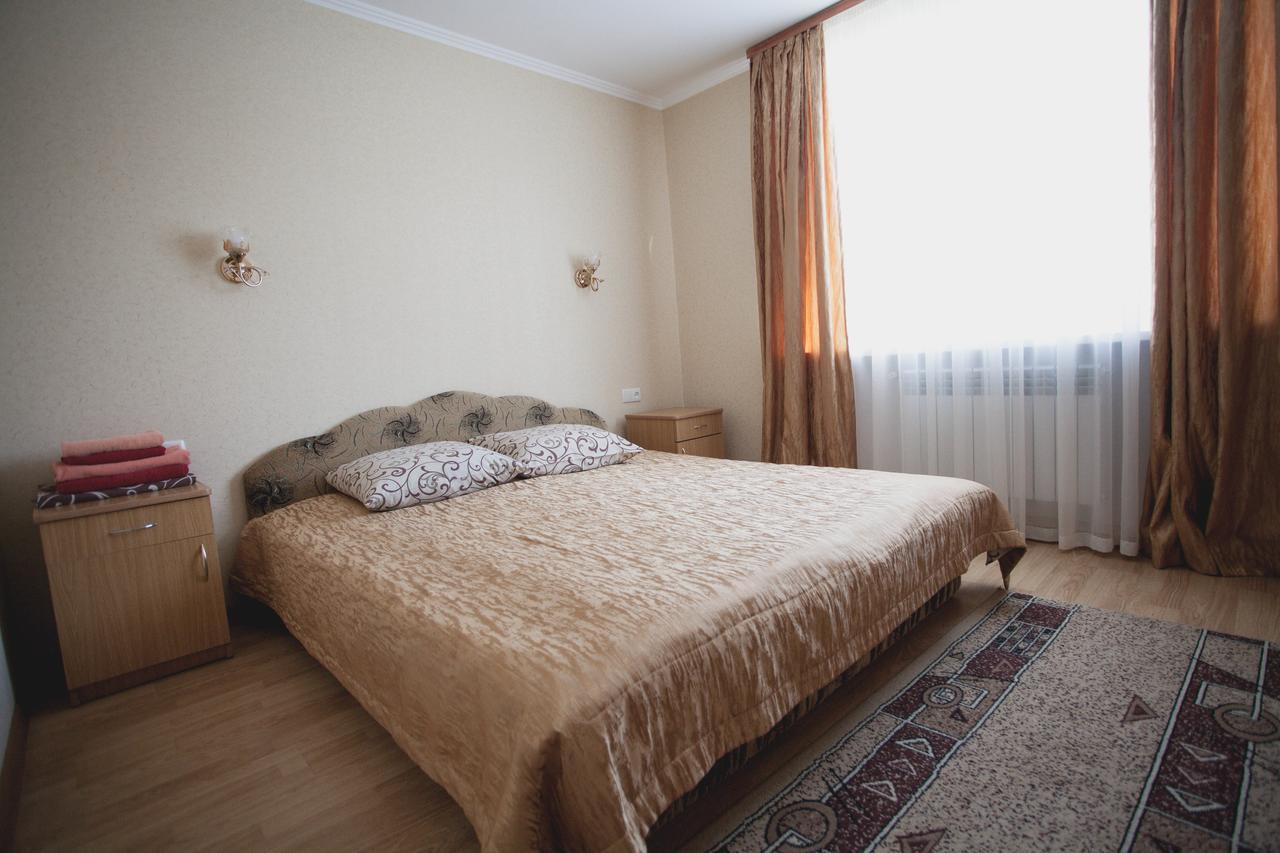 Smerichka Hotel Поляна Екстериор снимка