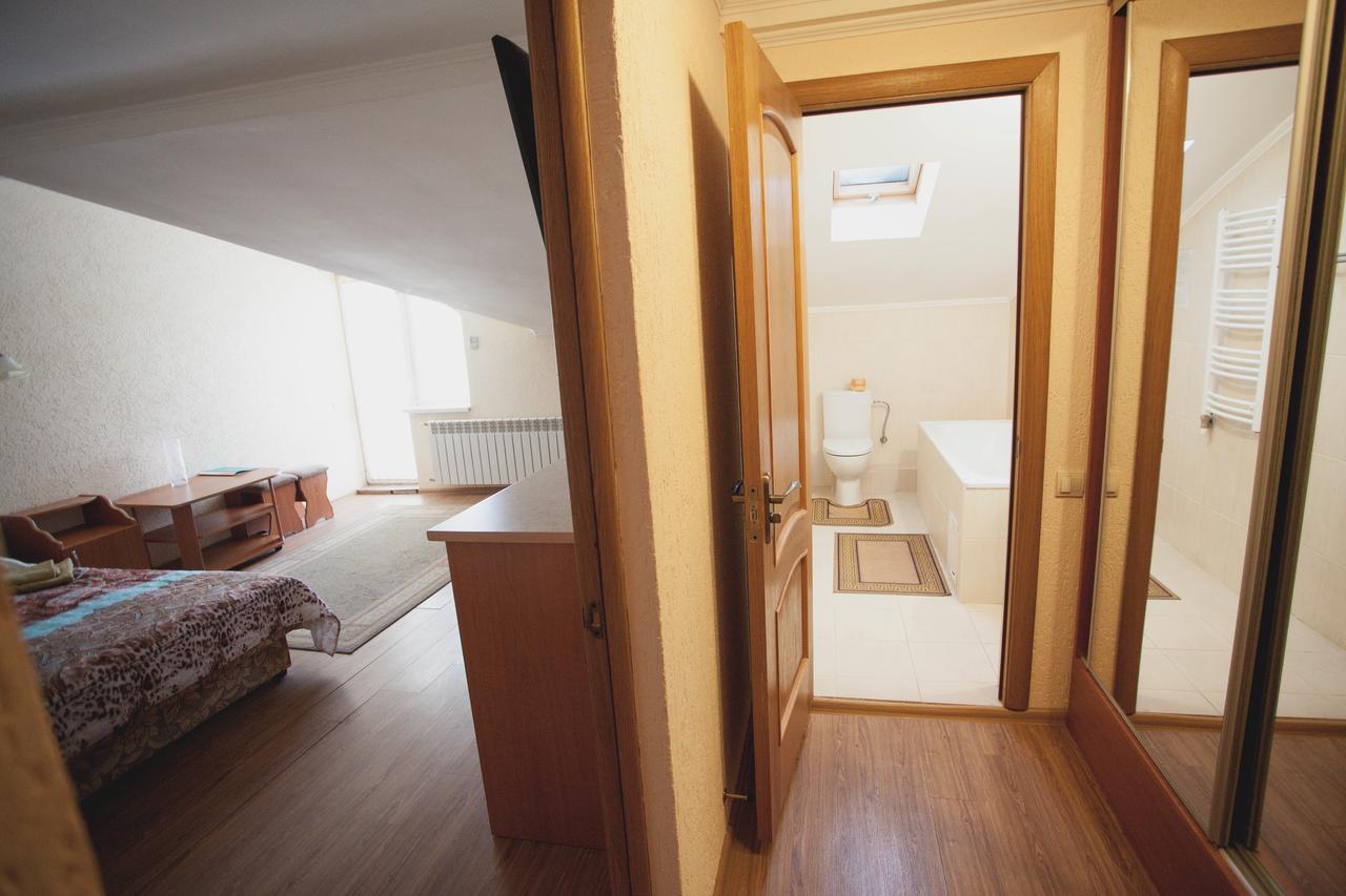 Smerichka Hotel Поляна Екстериор снимка
