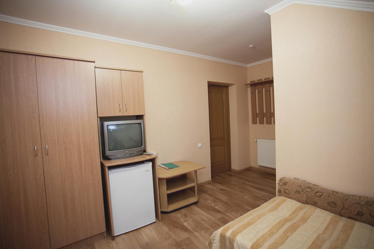 Smerichka Hotel Поляна Екстериор снимка