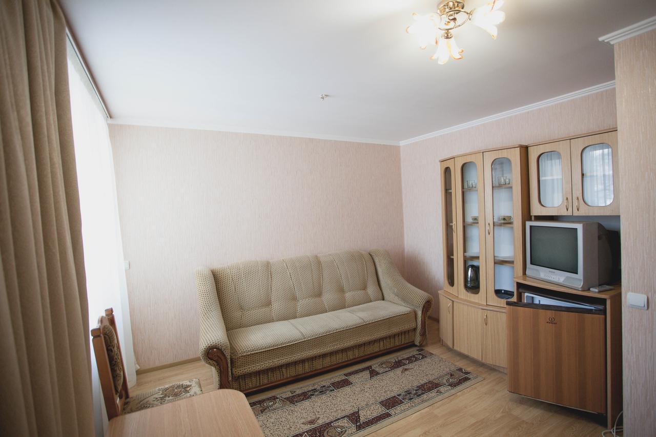 Smerichka Hotel Поляна Екстериор снимка