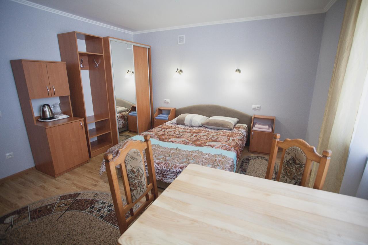 Smerichka Hotel Поляна Екстериор снимка