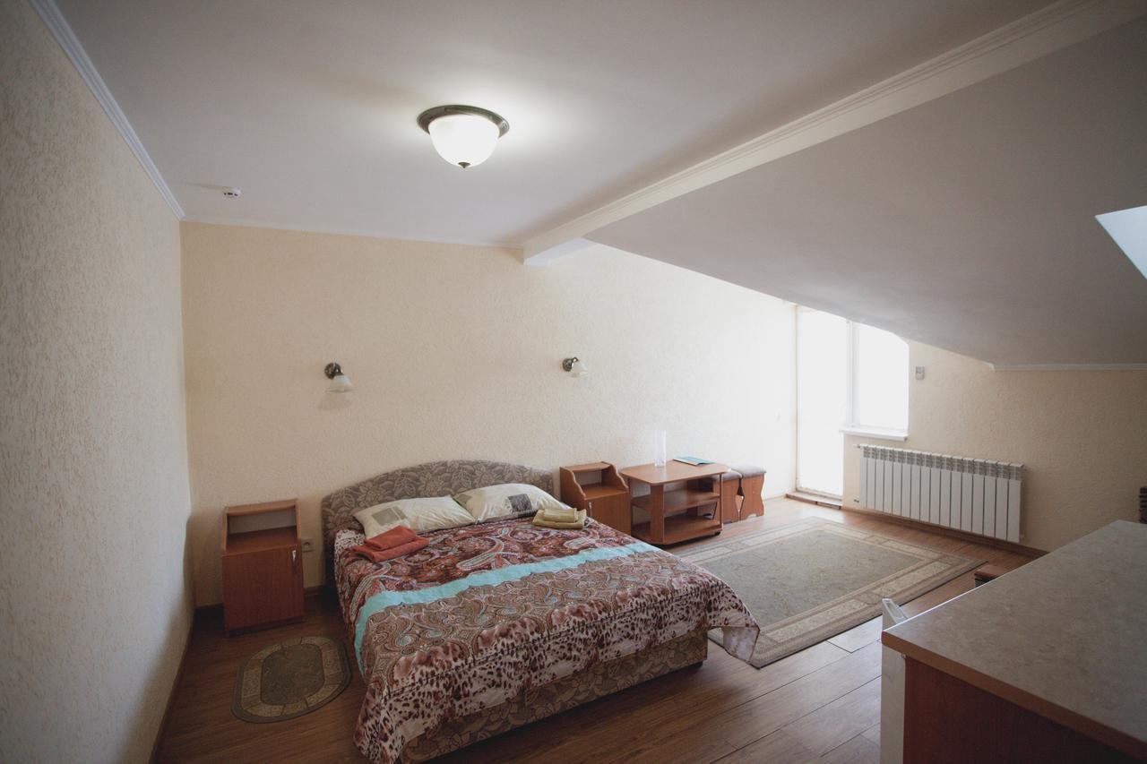 Smerichka Hotel Поляна Екстериор снимка